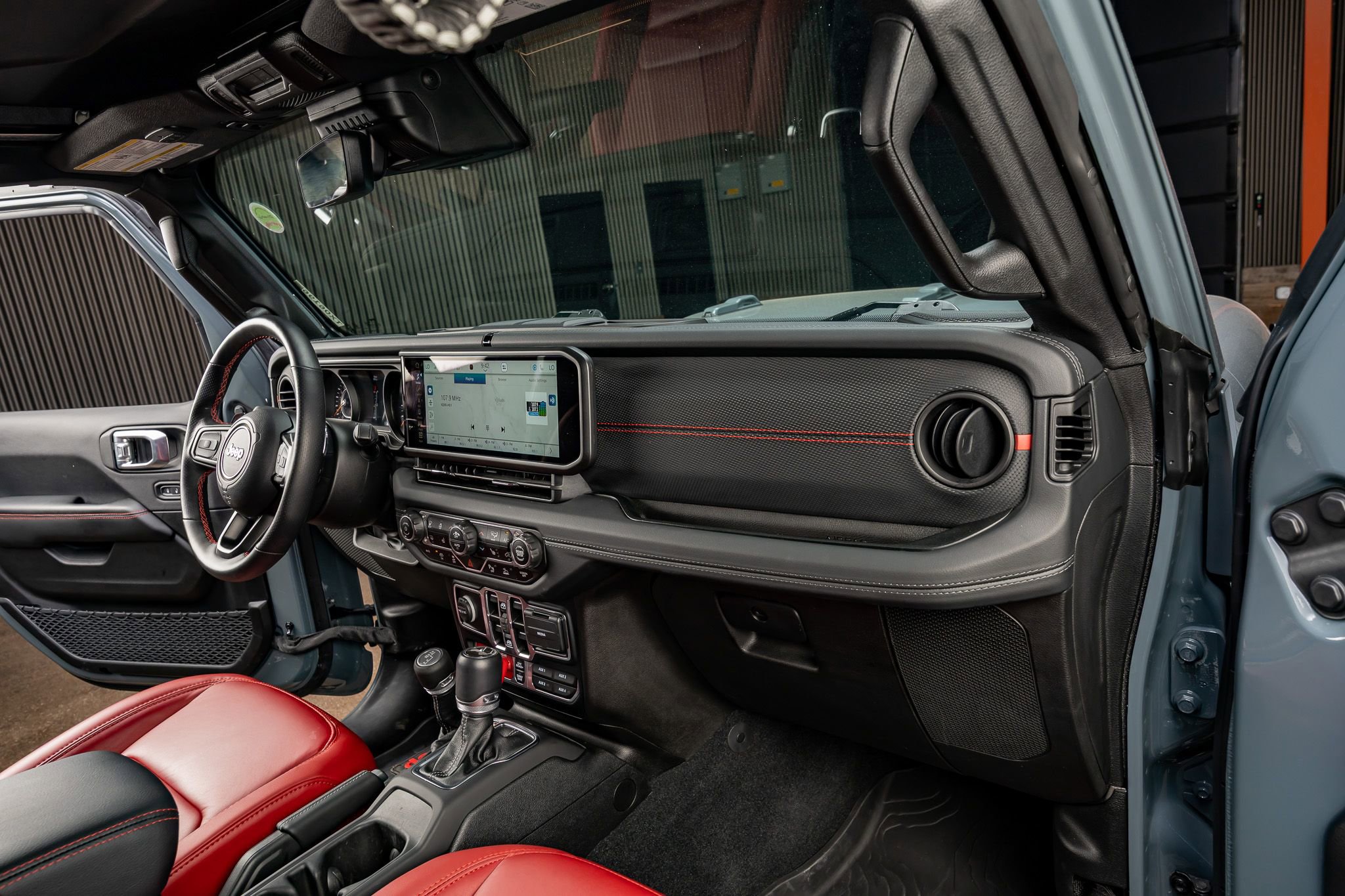 Used 2024 Jeep Wrangler Unlimited Rubicon 392 image 18