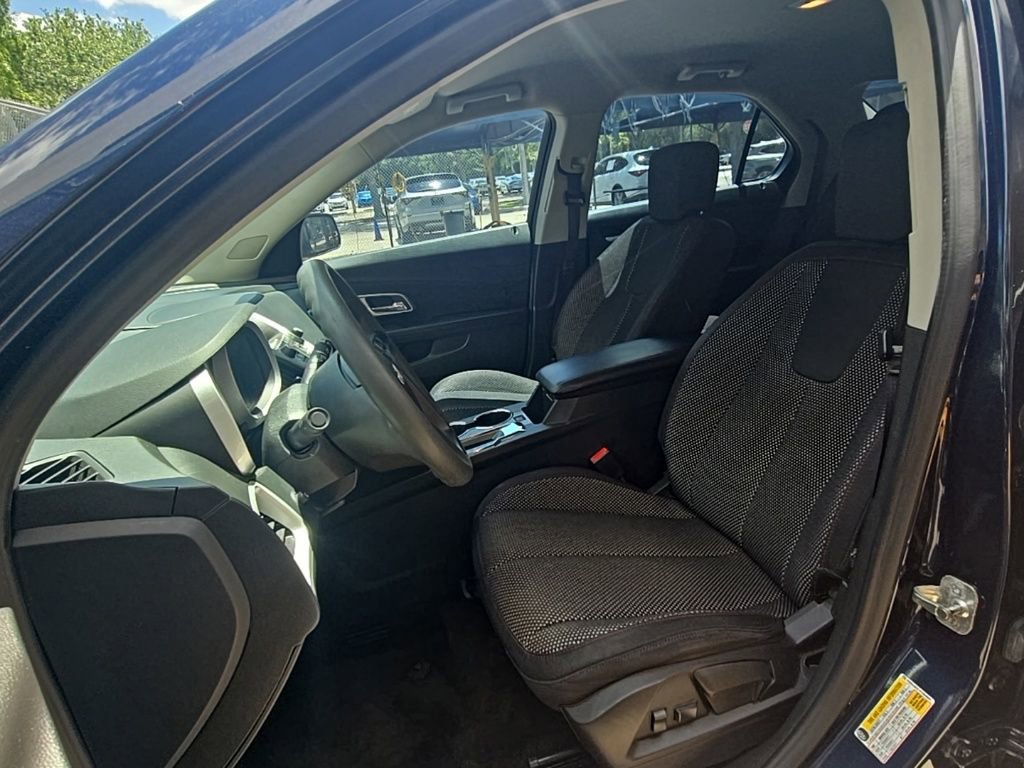 Used 2017 Chevrolet Equinox LS FWD image 14