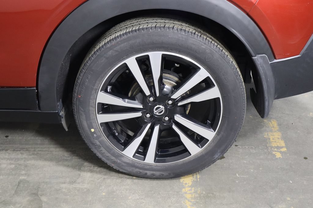 Used 2020 Nissan Kicks SV FWD image 40