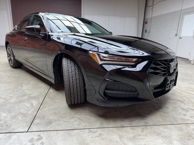 Used 2025 Acura TLX w/ Technology Package image 7