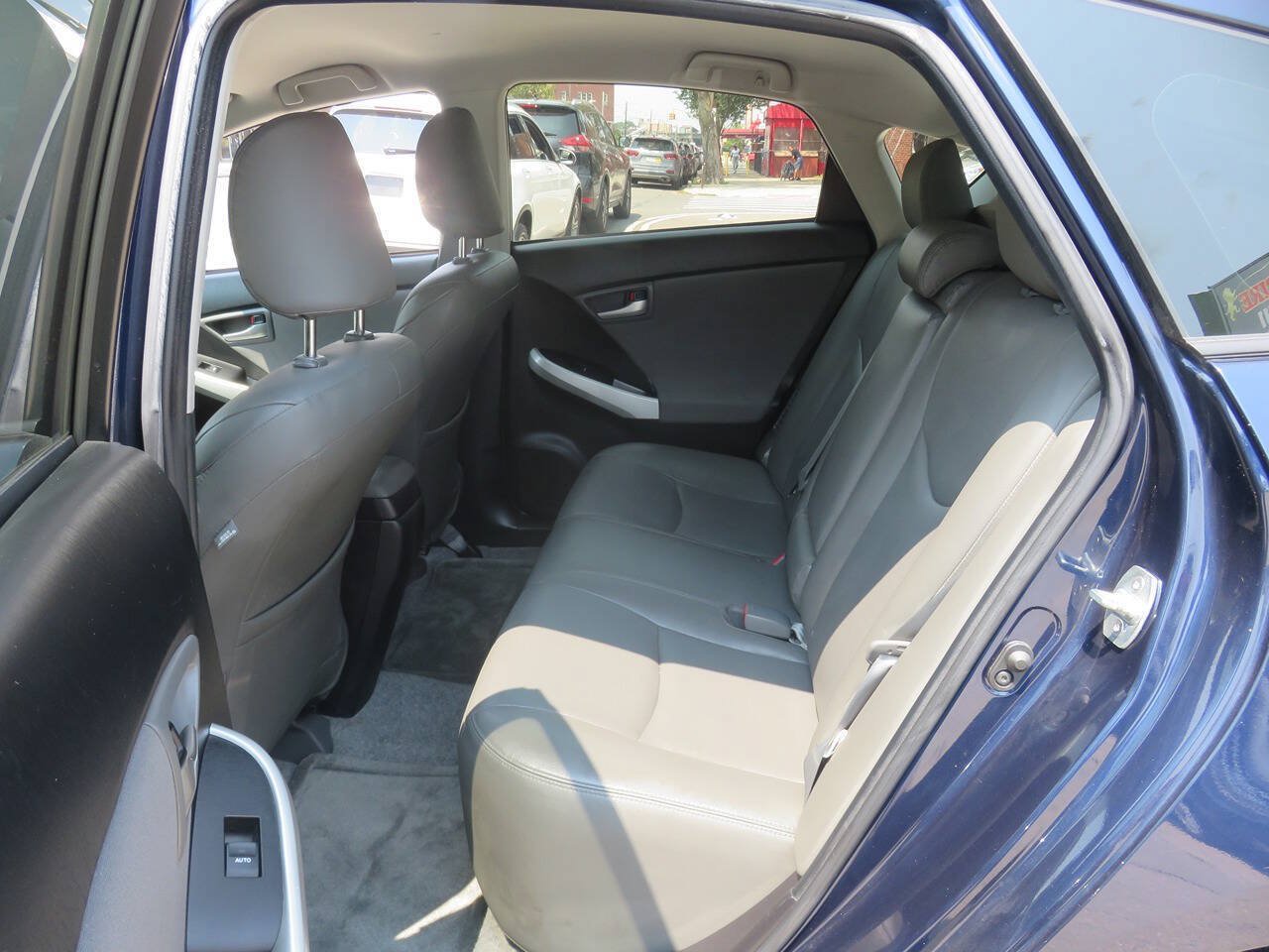Used 2013 Toyota Prius Three FWD image 18