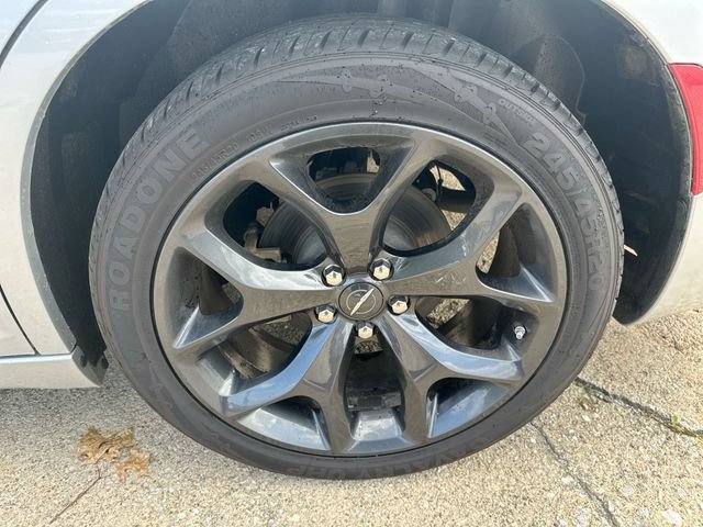 Used 2023 Chrysler 300 Touring w/ Sport Appearance Package RWD image 45