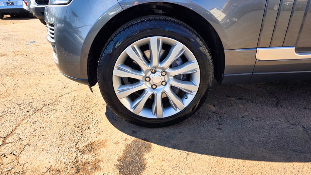 Used 2015 Land Rover Range Rover Supercharged image 61