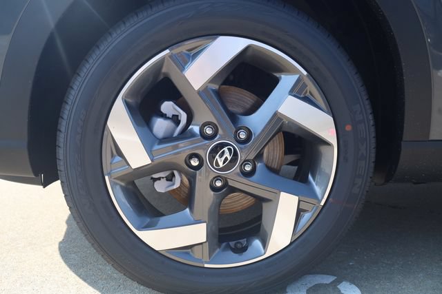 New 2026 Hyundai Venue SEL FWD image 8