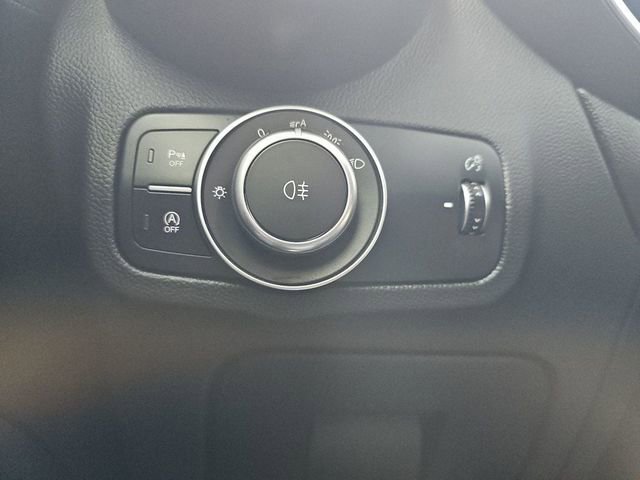 Used 2023 Alfa Romeo Stelvio Ti image 17