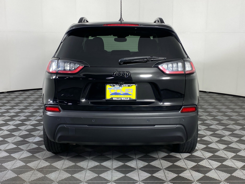 Used 2023 Jeep Cherokee Altitude Lux w/ Lux Elite Package image 18