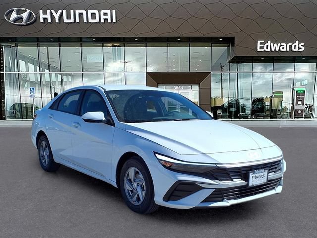 New 2026 Hyundai Elantra SE FWD image 8
