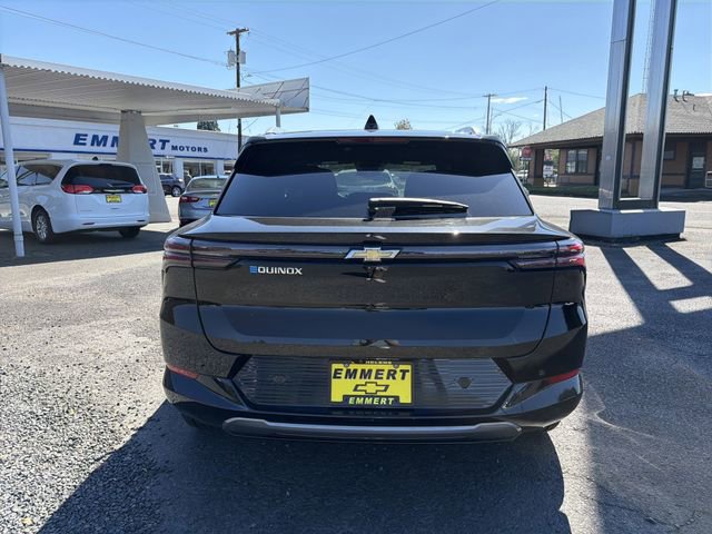 Used 2025 Chevrolet Equinox EV LT w/ Convenience Package FWD image 4