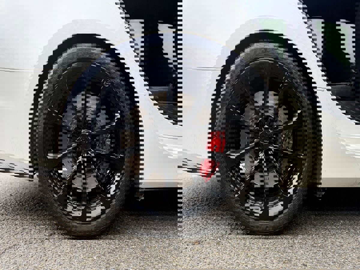 Used 2018 Cadillac CTS V w/ Carbon Fiber Package image 13