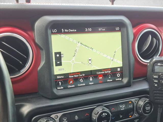 Used 2022 Jeep Gladiator Rubicon w/ Cold Weather Group AWD/4WD image 12