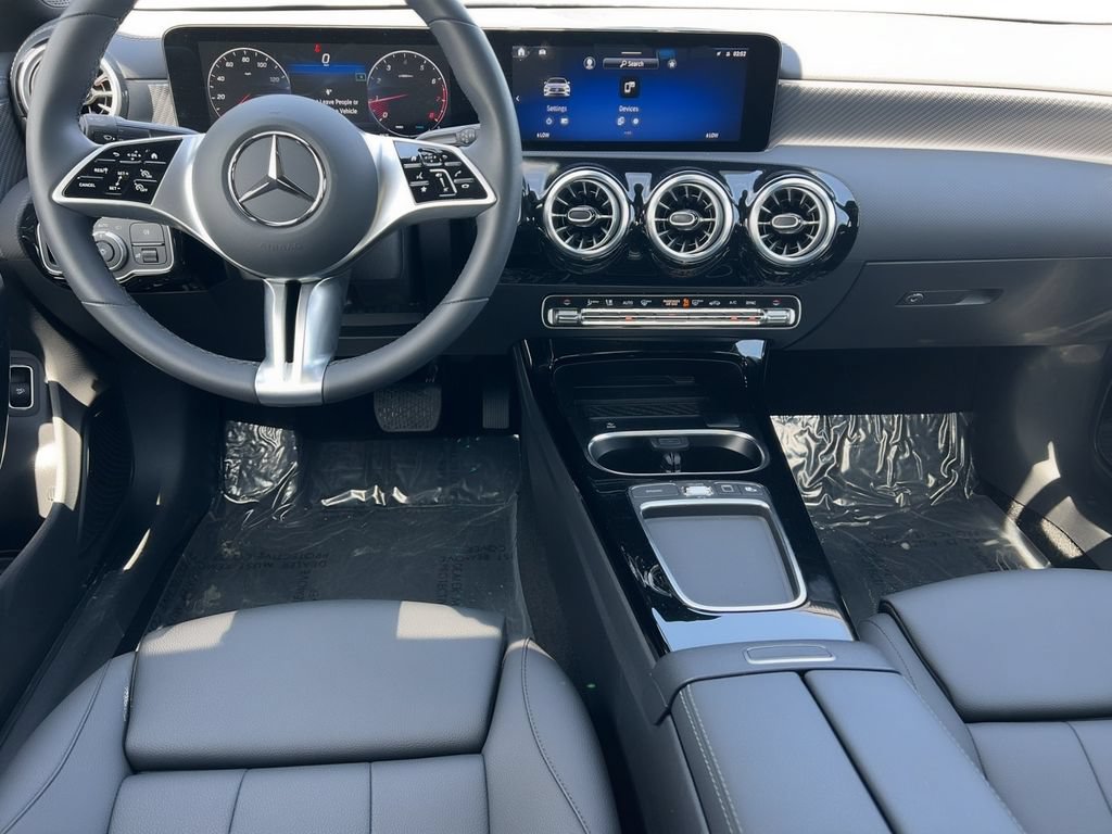 New 2025 Mercedes-Benz CLA 250 4MATIC image 5
