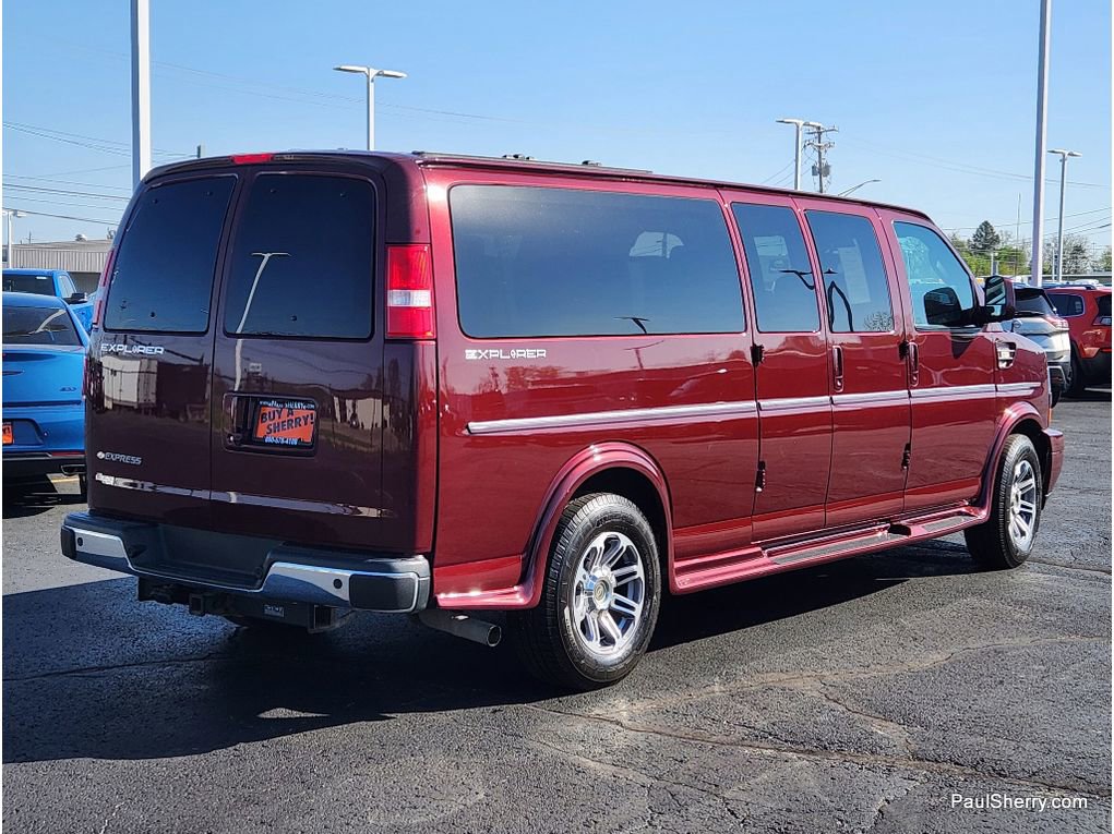 Used 2021 Chevrolet Express 3500 LS w/ Chrome Appearance Package image 15