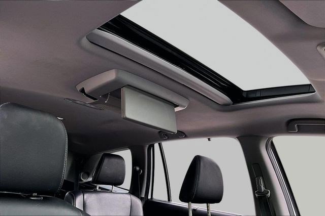 Certified 2020 Honda Pilot Touring image 25