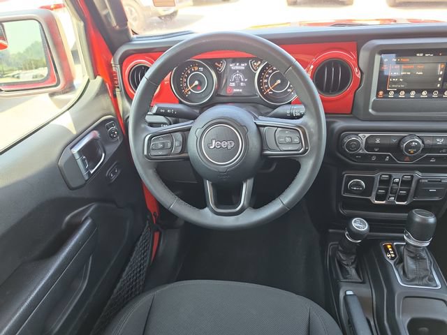 Used 2023 Jeep Gladiator Sport AWD/4WD image 8