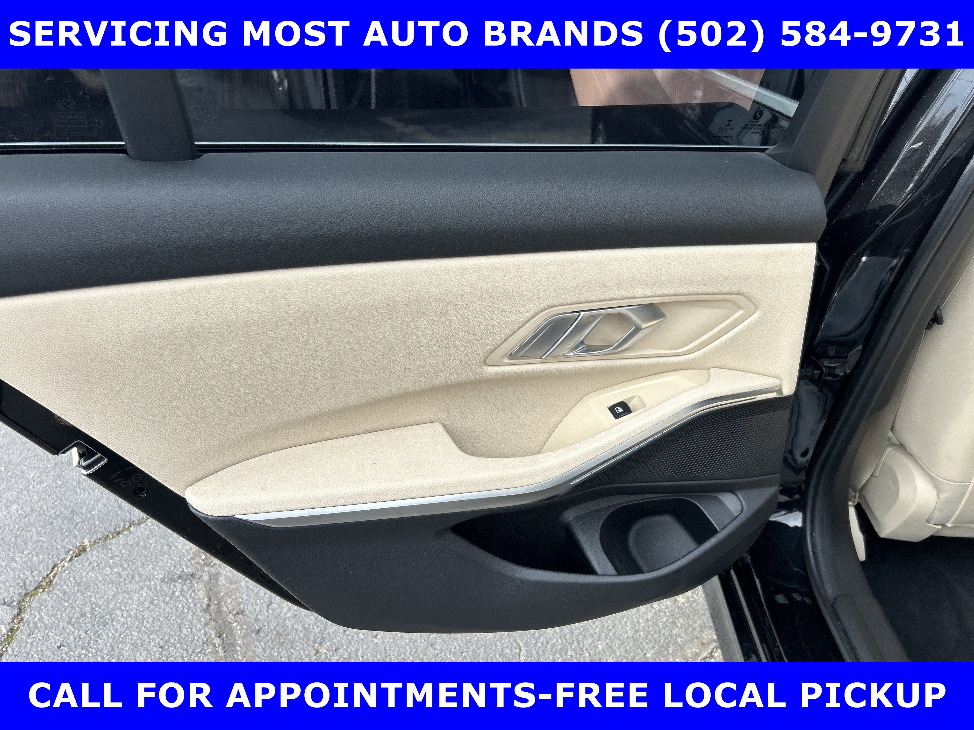 Used 2022 BMW 330i xDrive Sedan w/ Driving Assistance Package image 17