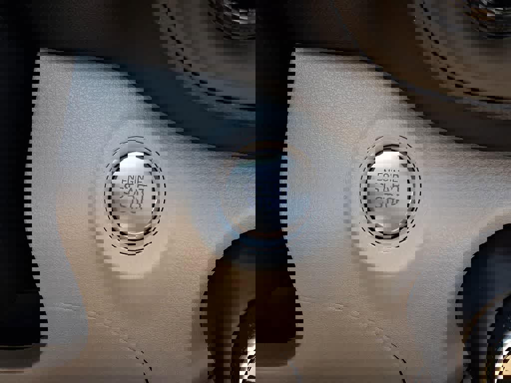 New 2026 Hyundai Venue SEL image 18