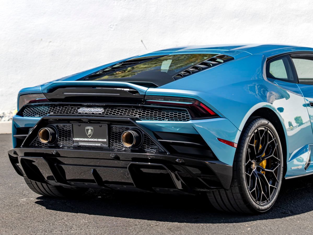 Used 2022 Lamborghini Huracan EVO RWD image 7