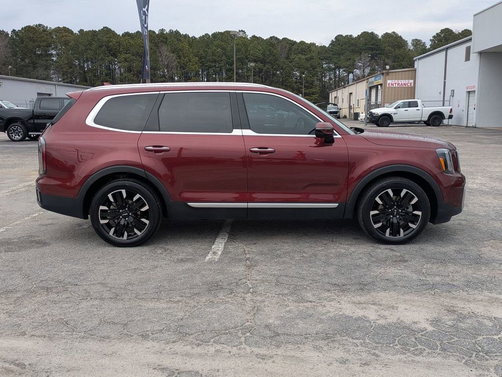 Used 2024 Kia Telluride SX image 3
