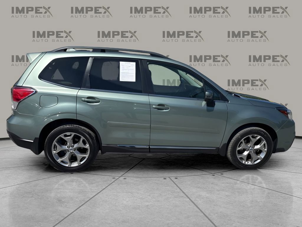Used 2017 Subaru Forester 2.5i Touring AWD/4WD image 6