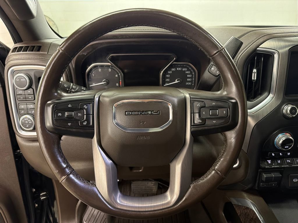 Used 2021 GMC Sierra 2500 Denali w/ Denali Ultimate Package AWD/4WD image 20