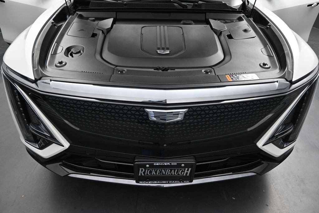 Certified 2024 Cadillac Lyriq Sport AWD/4WD image 21