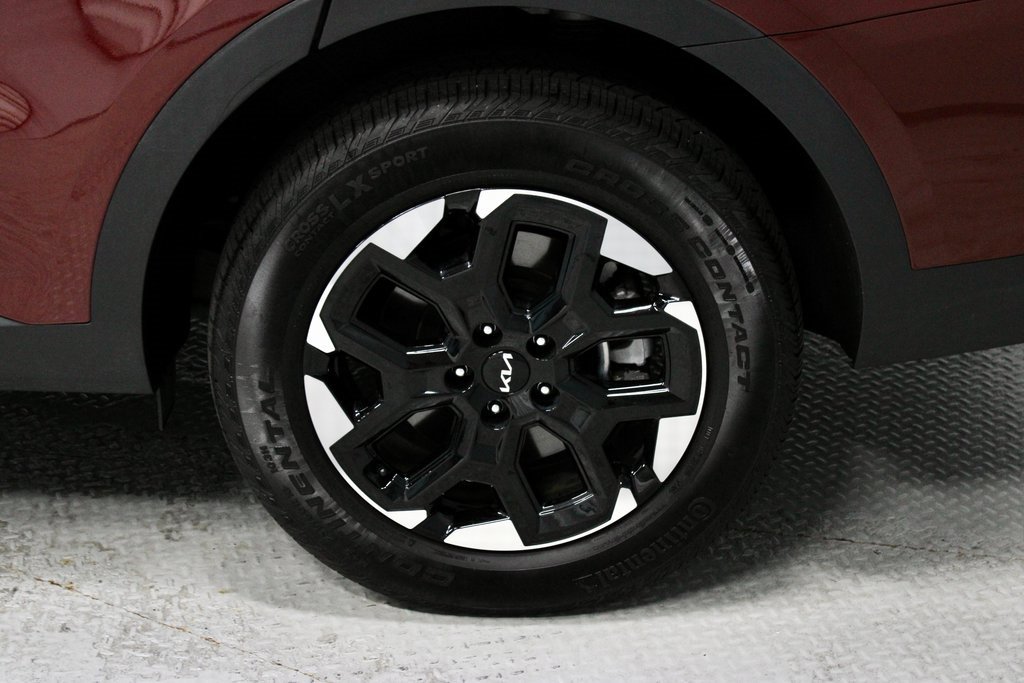 Used 2025 Kia Sorento S w/ Panoramic Sunroof Package image 21
