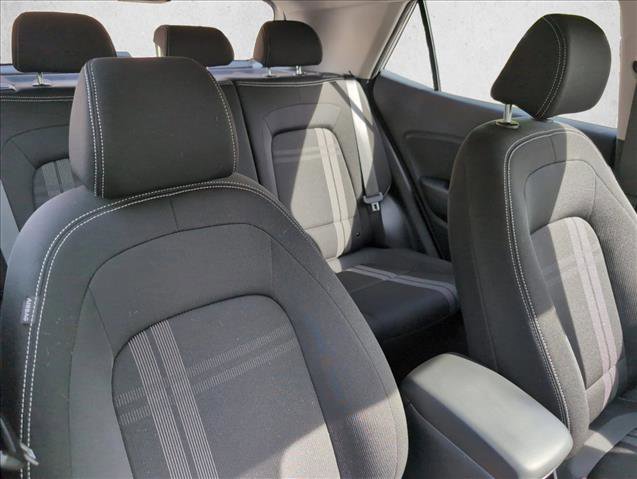 Certified 2024 Hyundai Venue SEL FWD image 24