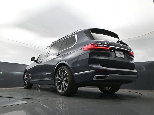 Used 2020 BMW X7 xDrive40i w/ Premium Package AWD/4WD image 23