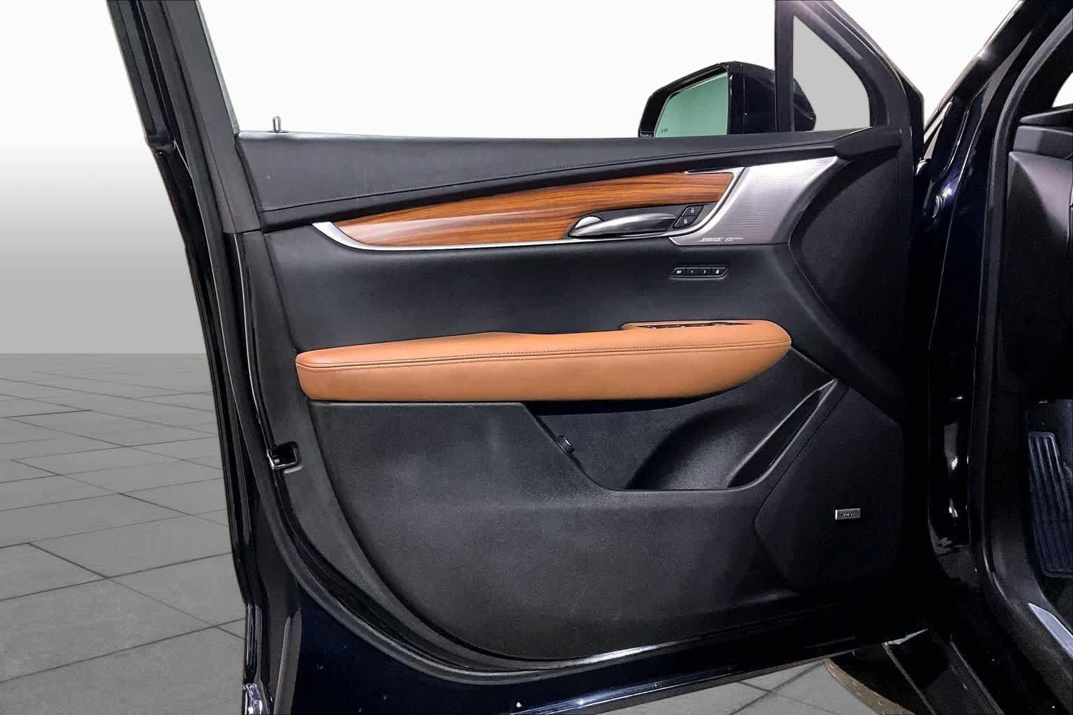 Used 2021 Cadillac XT5 Premium Luxury AWD/4WD image 21