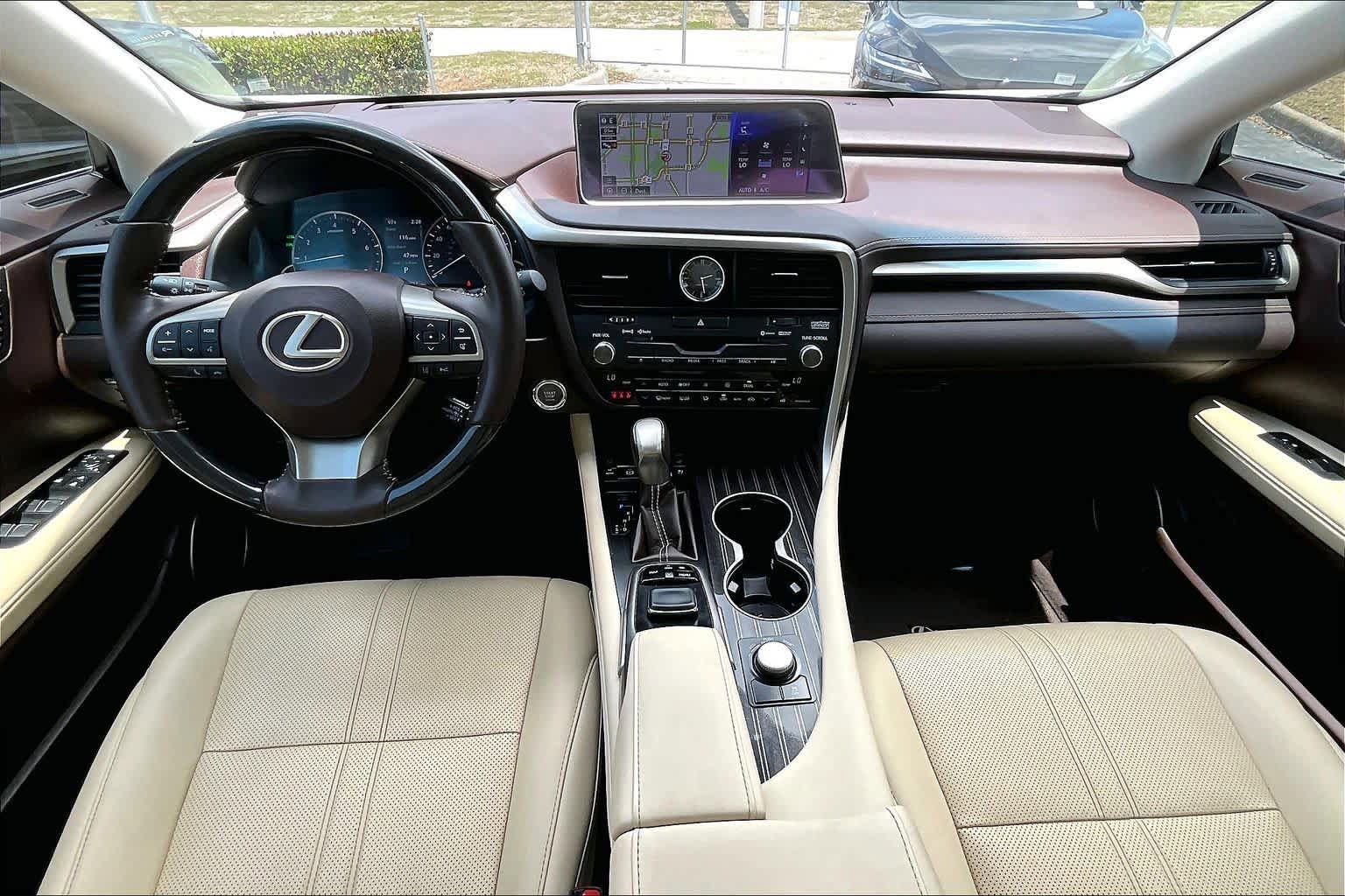 Used 2019 Lexus RX 350 FWD w/ Luxury Package image 16