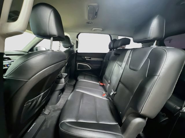 Used 2022 Kia Telluride LX AWD/4WD image 24