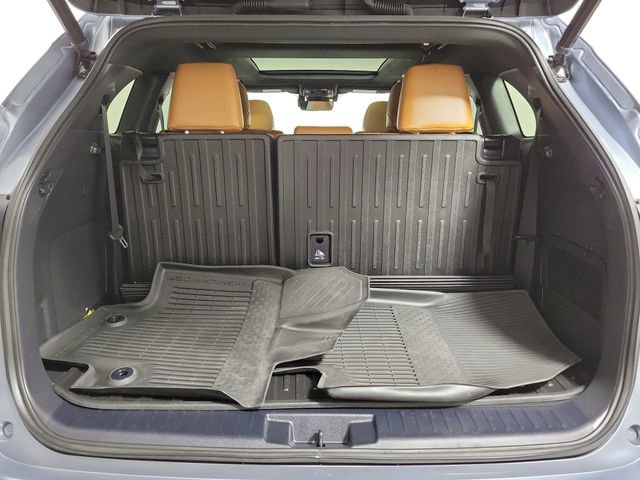 Used 2022 Toyota Highlander Platinum AWD/4WD image 10