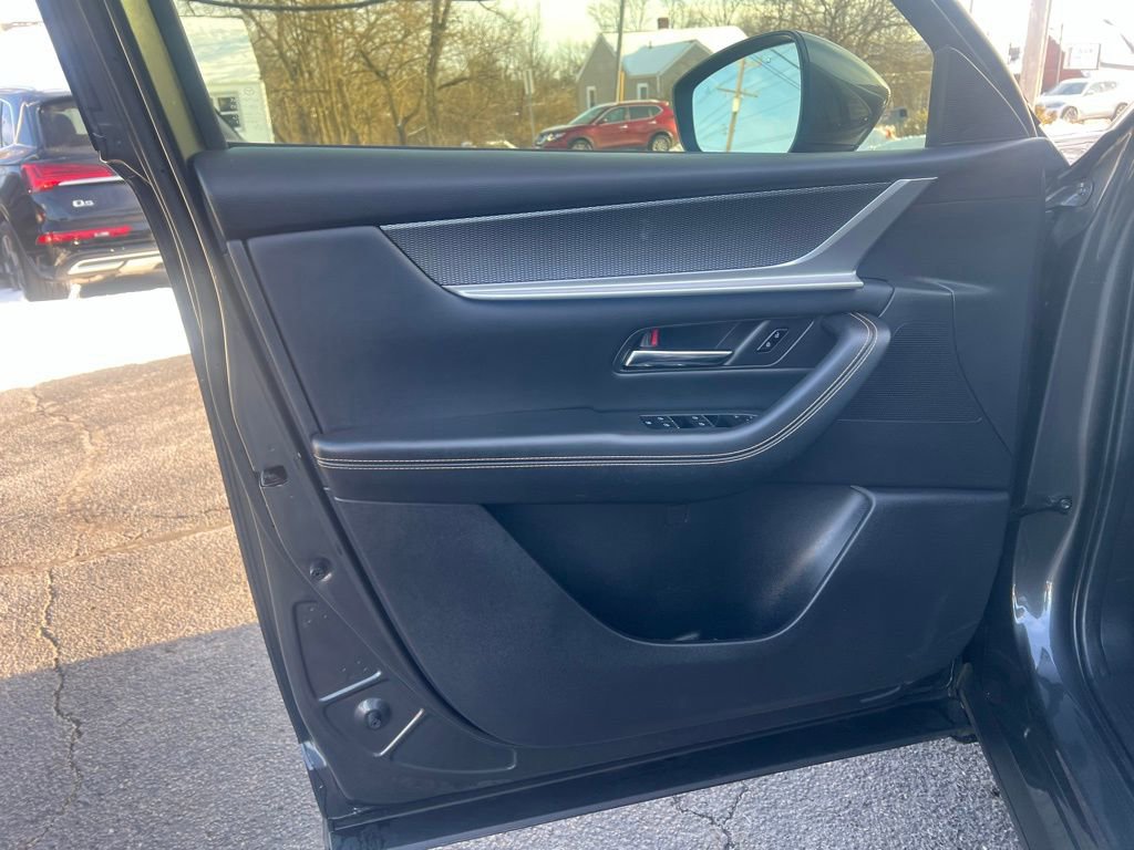 Used 2024 MAZDA CX-90 3.3 Turbo w/ Preferred Package image 14