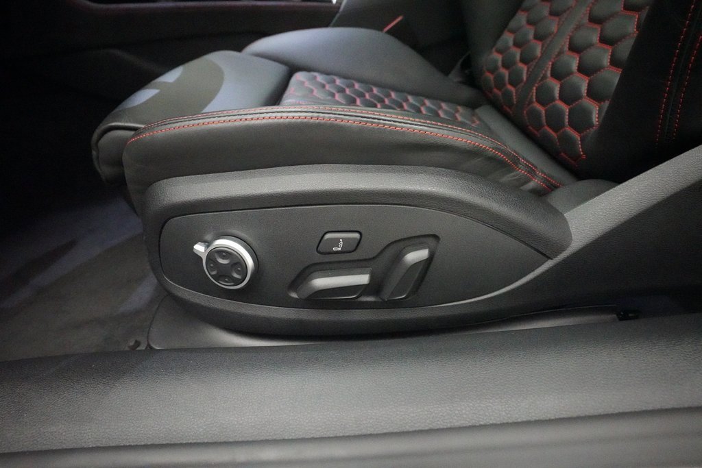 Used 2023 Audi RS 5 w/ Black Optic Carbon Package image 17