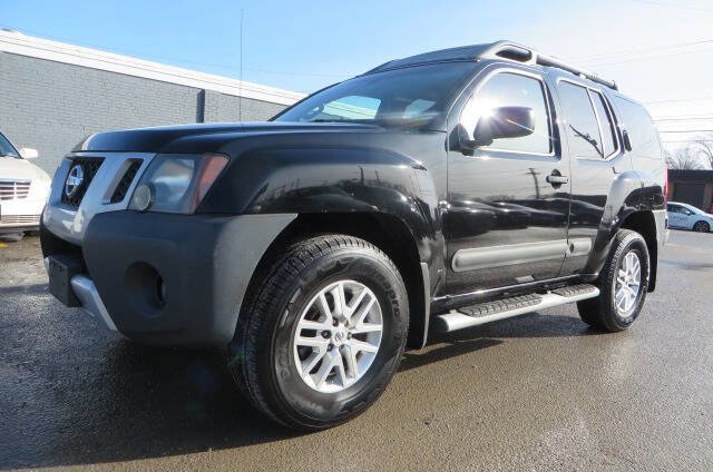 Used 2015 Nissan Xterra S w/ Value Package AWD/4WD image 4