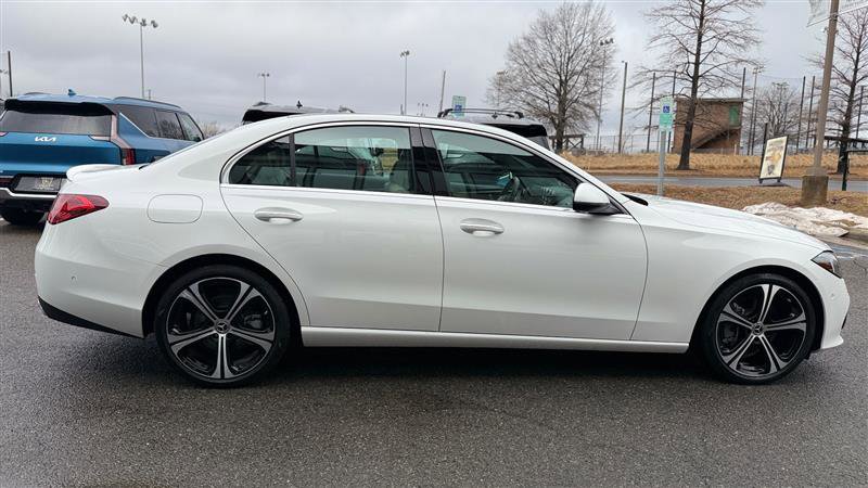 Used 2024 Mercedes-Benz C 300 Sedan image 6