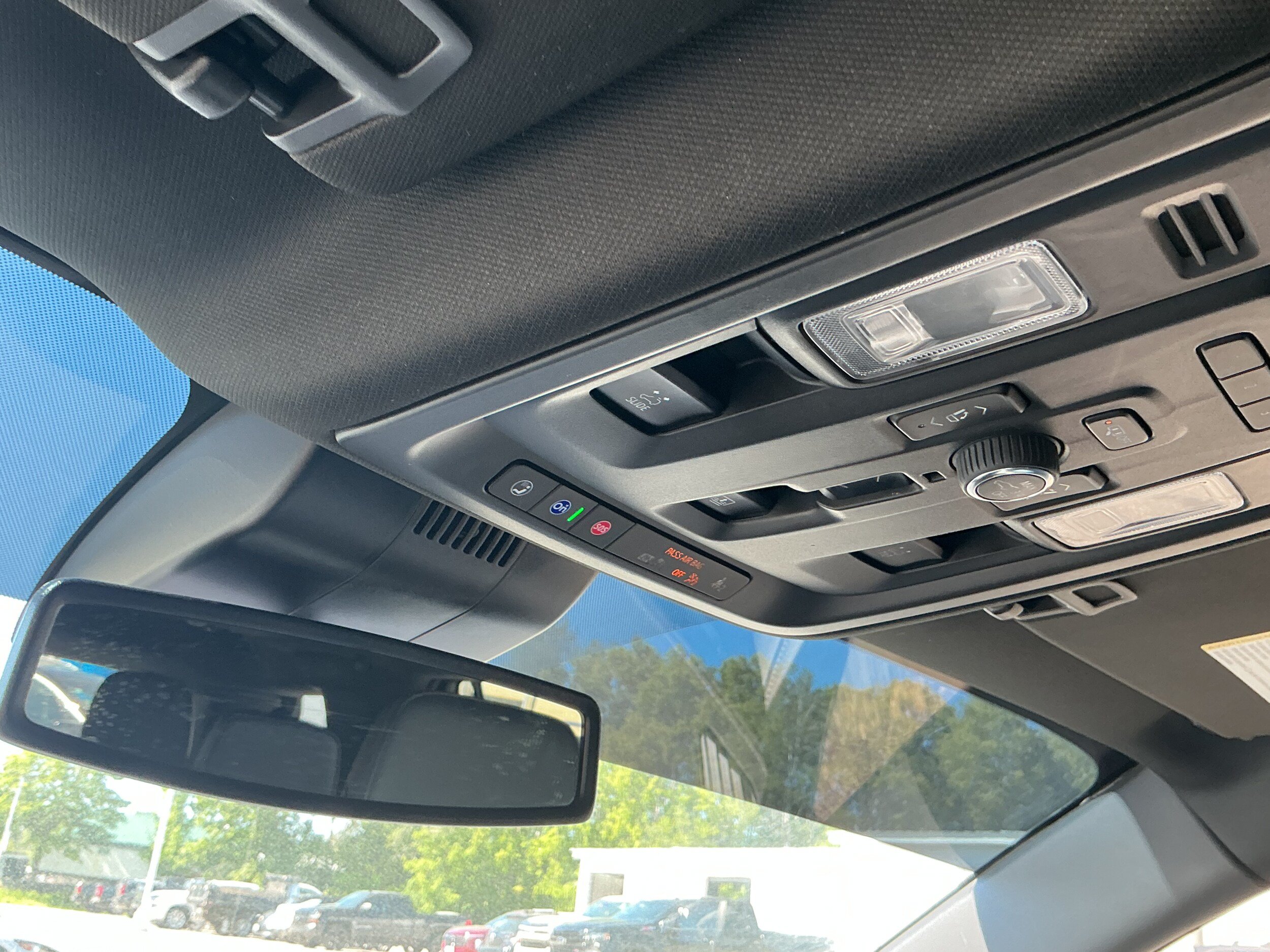 Certified 2023 GMC Yukon Denali AWD/4WD image 9
