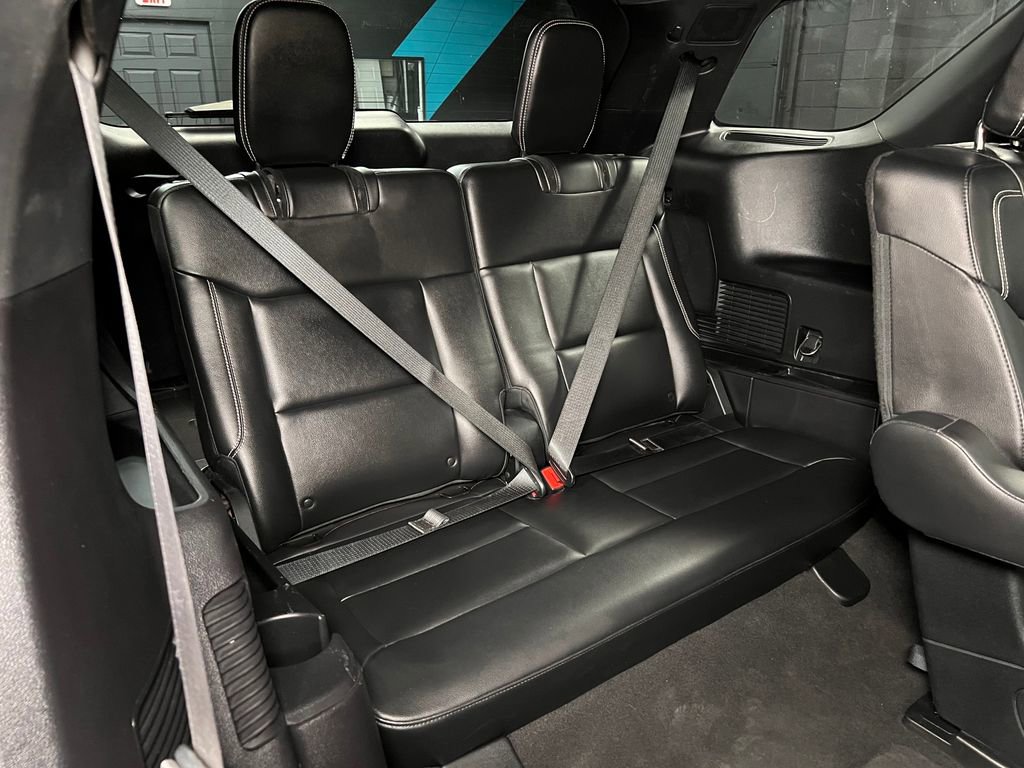 Used 2021 Ford Explorer ST image 30