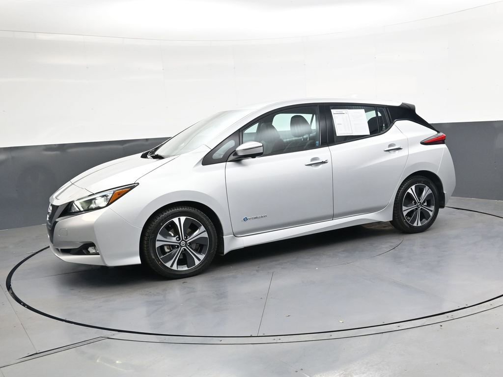 Used 2018 Nissan Leaf SL w/ SL Technology Package FWD image 8