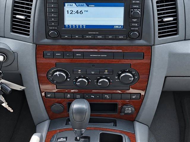 Used 2005 Jeep Grand Cherokee Limited AWD/4WD image 11