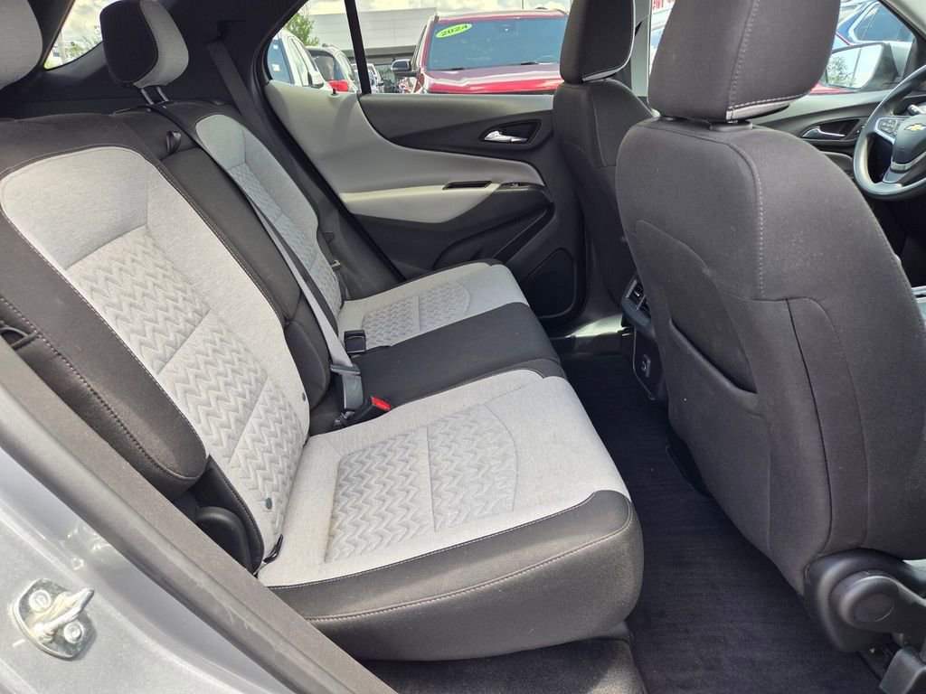 Used 2023 Chevrolet Equinox LT FWD image 15