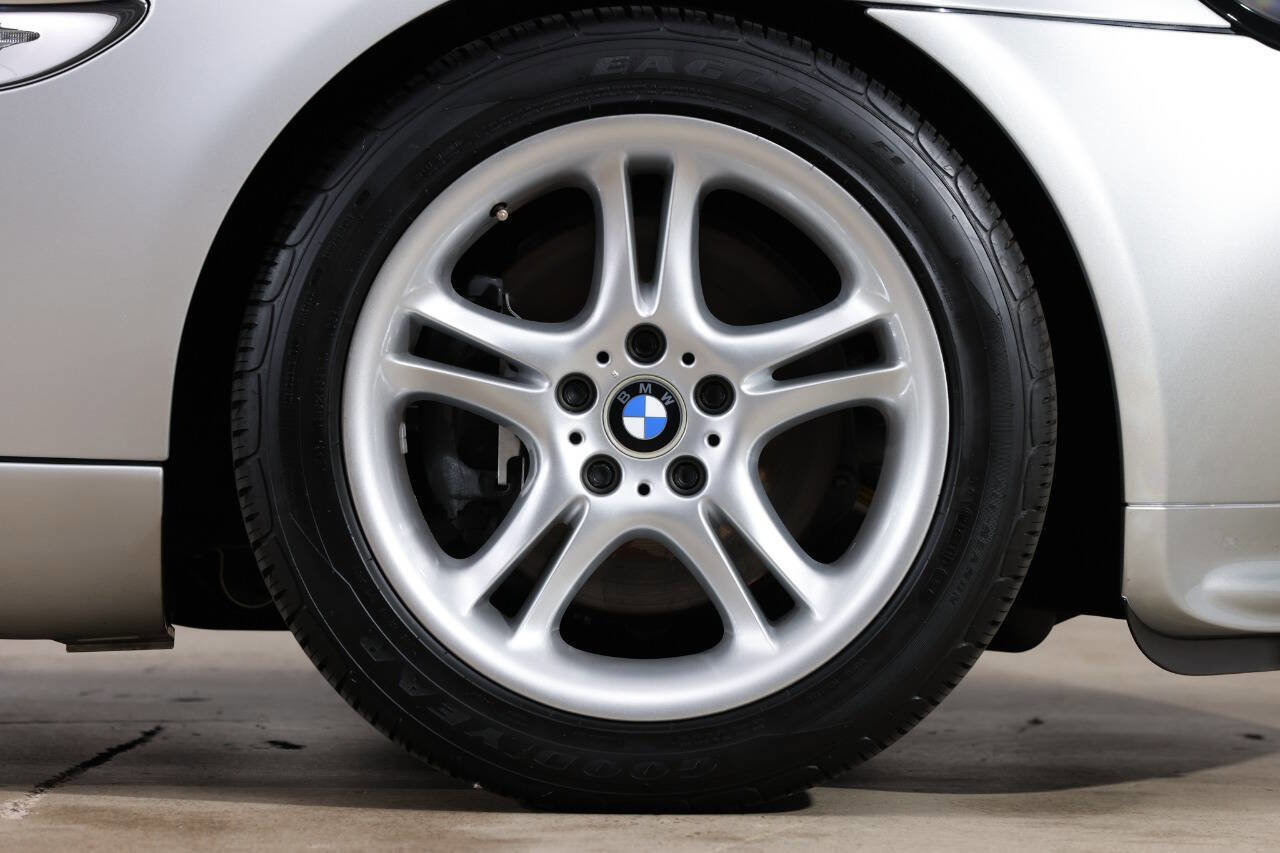 Used 2002 BMW Z8 image 22