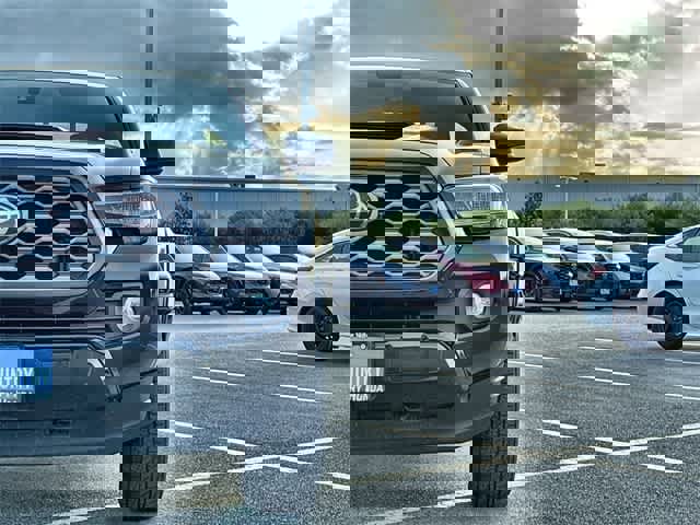 Used 2023 Toyota Tacoma TRD Sport image 11