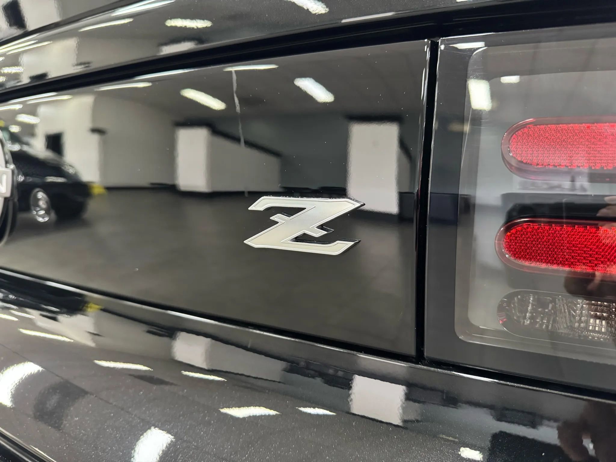 Used 2024 Nissan Z Performance w/ Floor Mat Package image 32