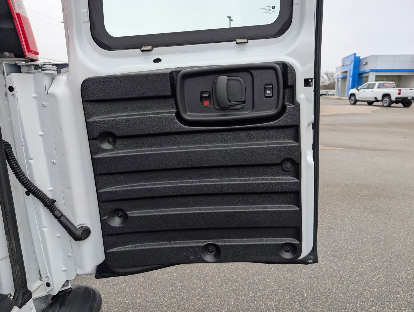 Used 2024 GMC Savana 2500 w/ Driver Convenience Package image 17