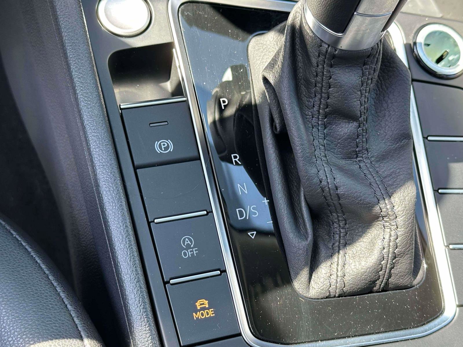 Used 2019 Volkswagen Jetta SEL image 26