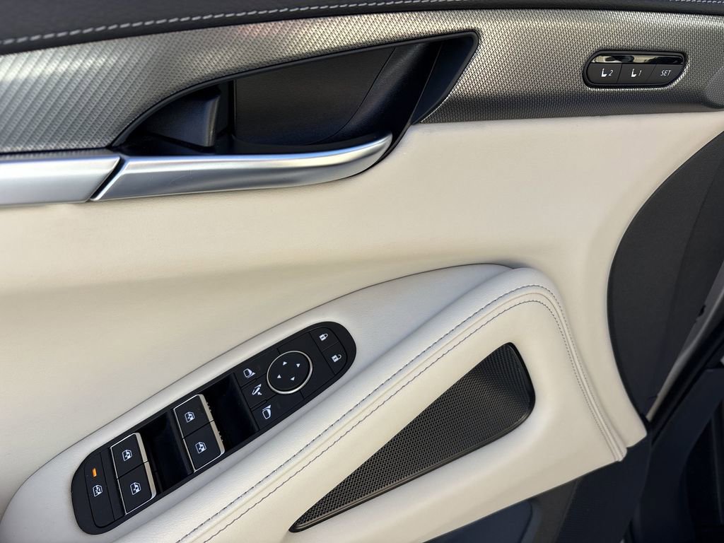 Used 2022 INFINITI QX60 Luxe w/ Cargo Package image 27