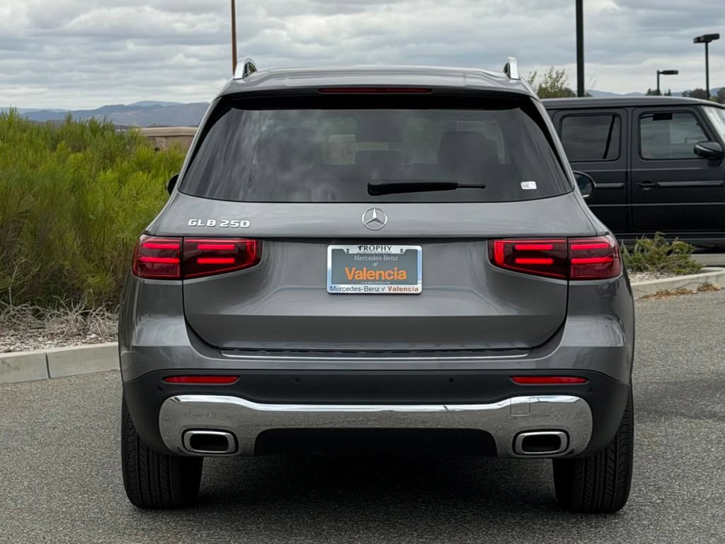 Certified 2026 Mercedes-Benz GLB 250 image 8