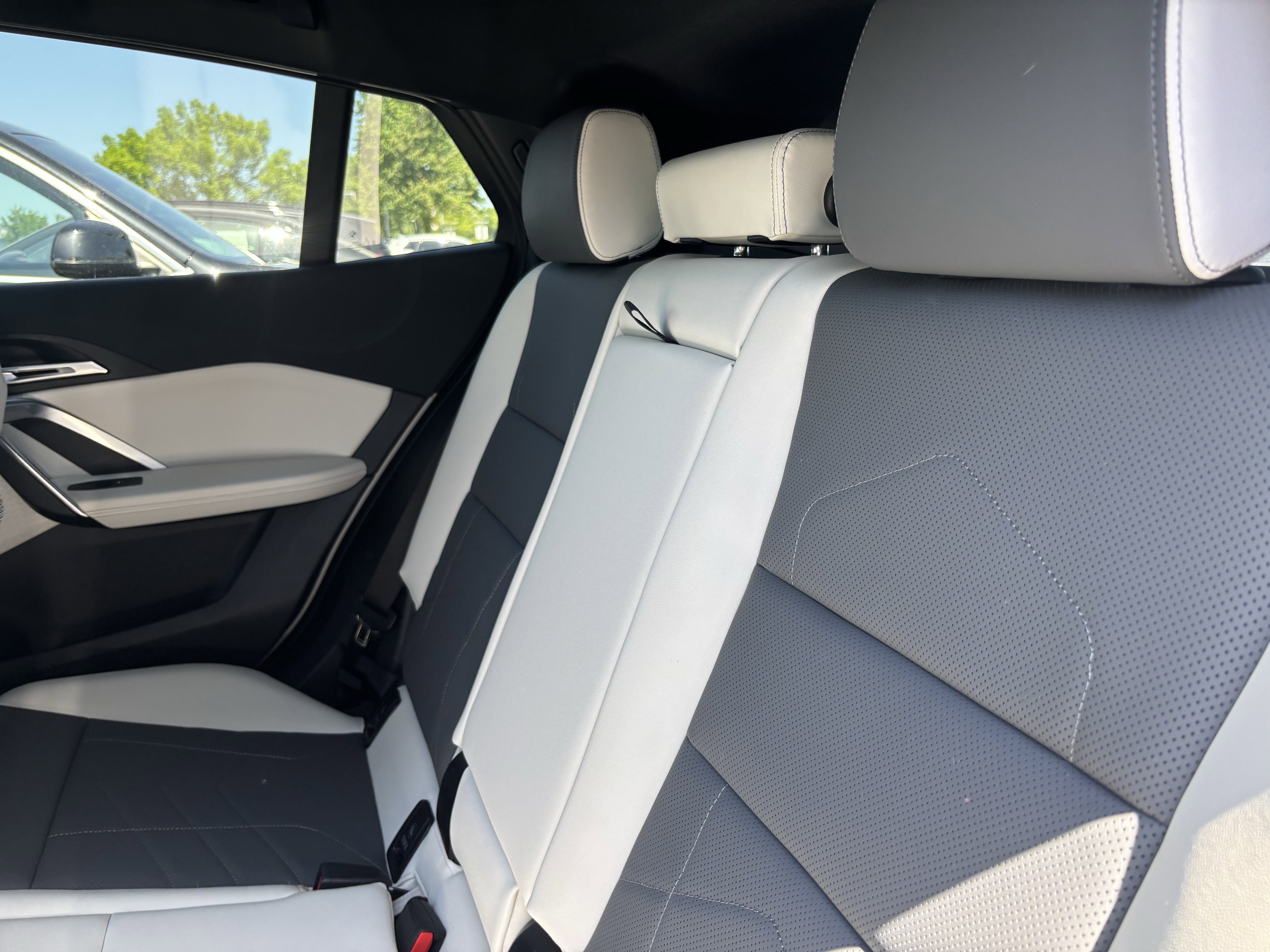 Used 2026 BMW X2 xDrive28i image 33