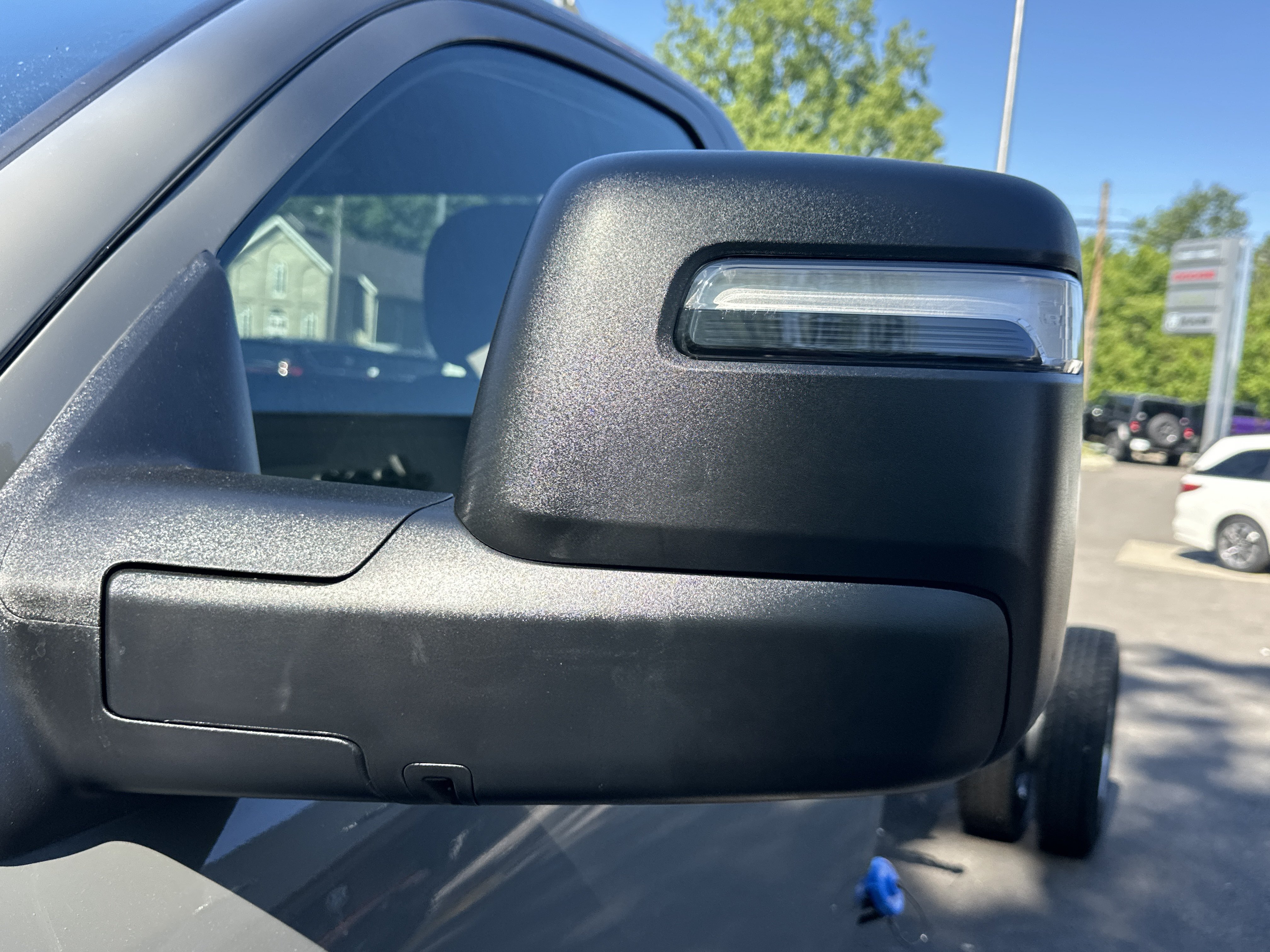 New 2026 RAM 5500 4x4 Regular Cab image 26